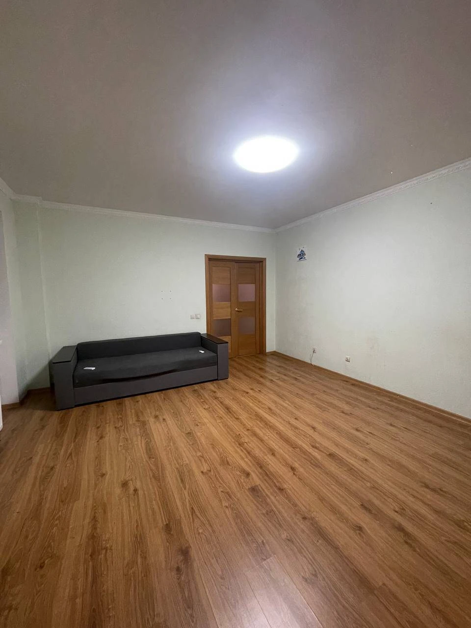 For Rent: 3-Bedroom Apartment at 69 Naukova Street