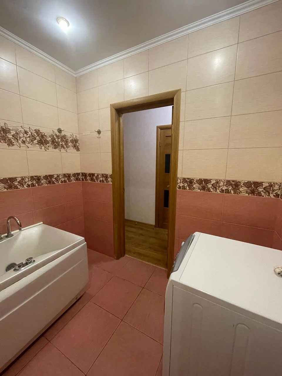 For Rent: 3-Bedroom Apartment at 69 Naukova Street