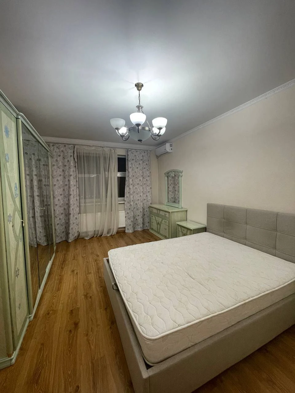 For Rent: 3-Bedroom Apartment at 69 Naukova Street