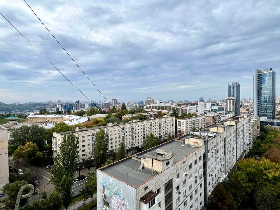 Квартира. Киев, Леся Украинки бульвар.