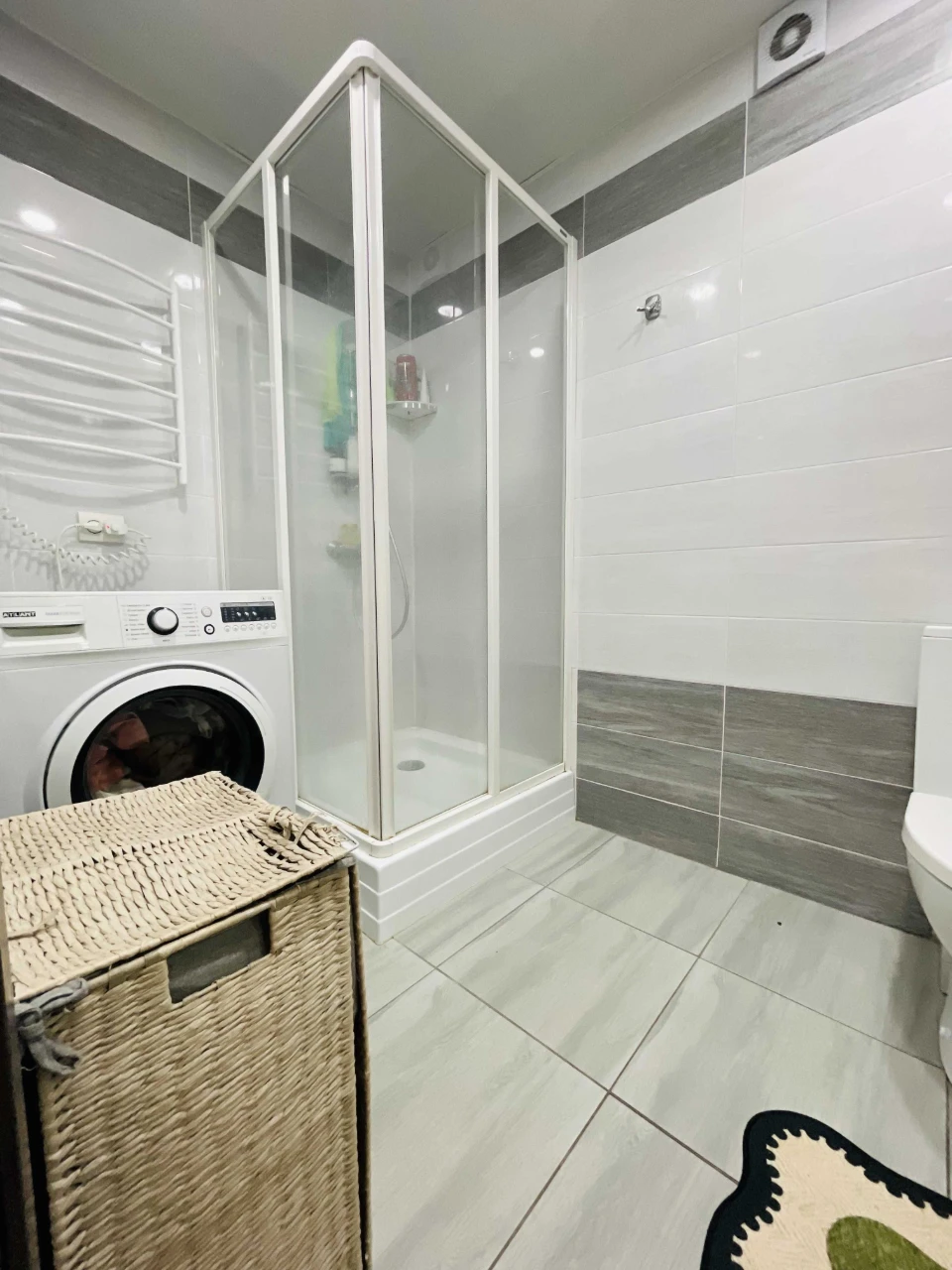 Sale of a 1-room apartment in a new building near the "Pogulanka" park!