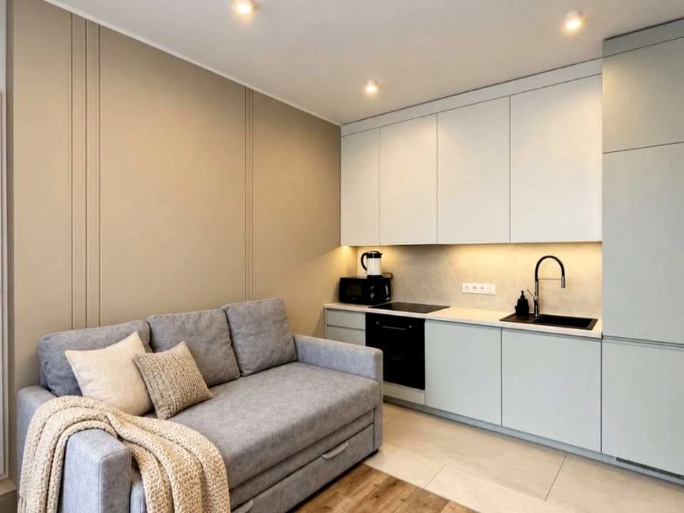 Apartment. Rodiny Kistiakovych st.