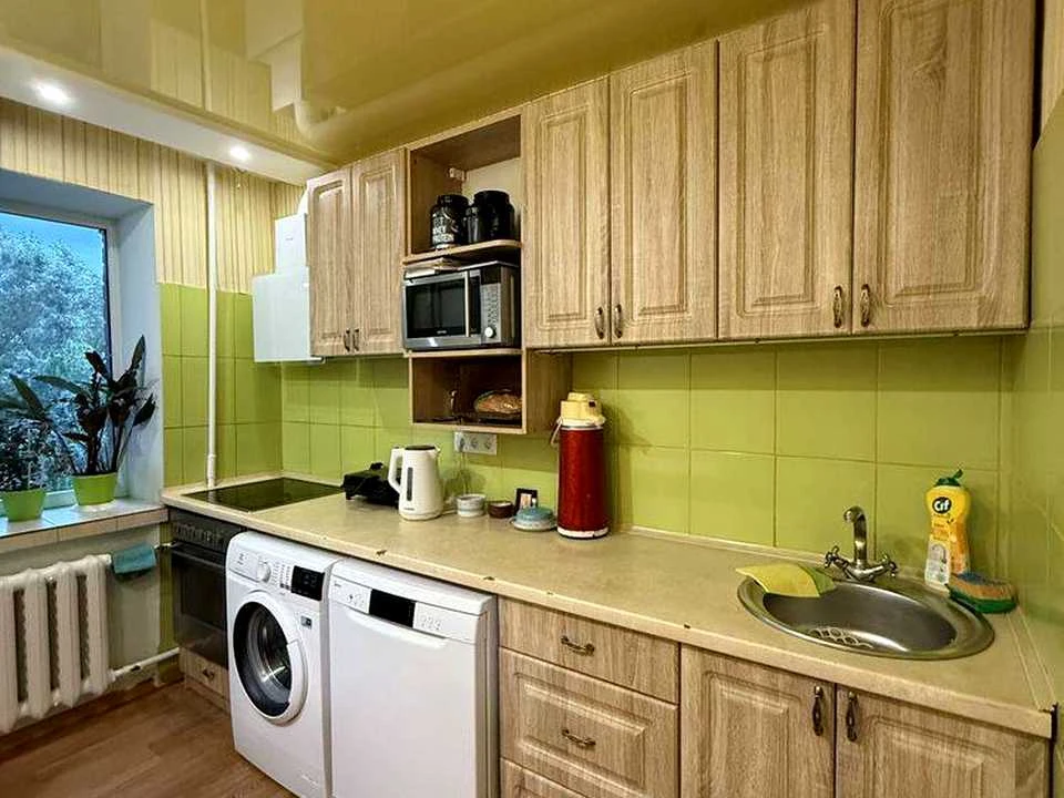 Apartment. Zhuli Verna Blvd., Kyiv.