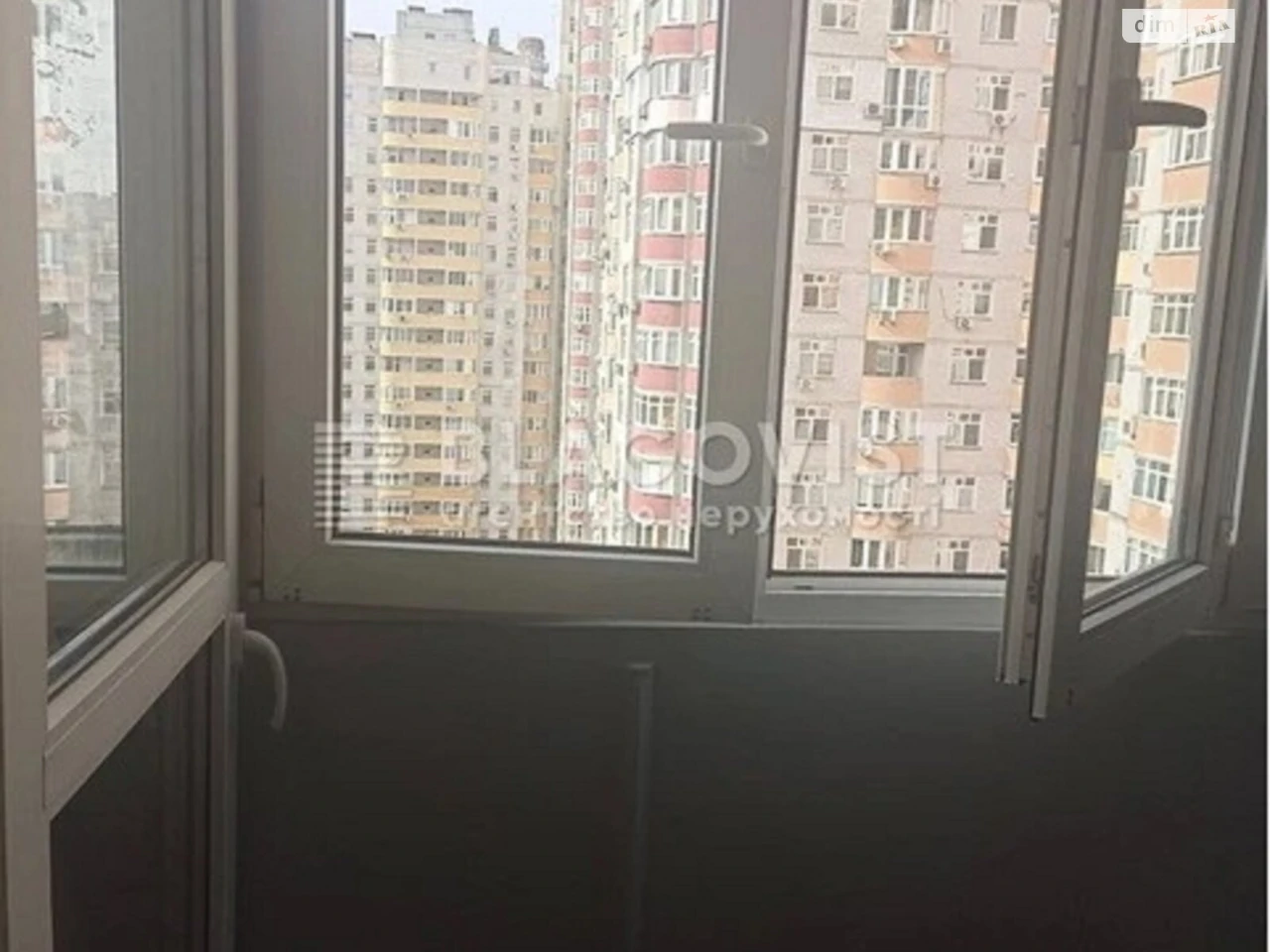 Продається Квартира в Мінському Масиві