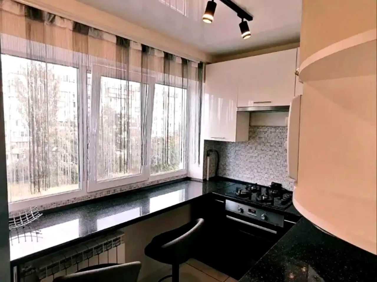 Sale of a 2-room apartment 45 sq m on the 5th floor.