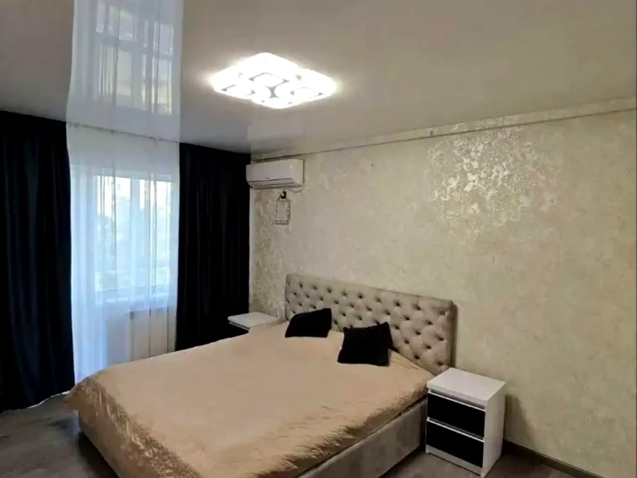 Sale of a 2-room apartment 45 sq m on the 5th floor.