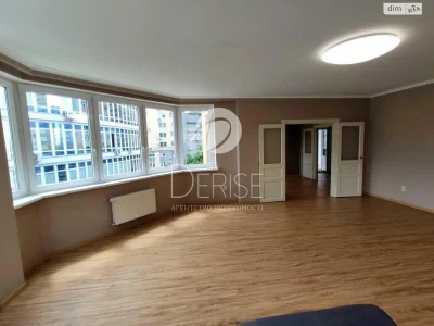 Apartment for Sale - Dniprovsky