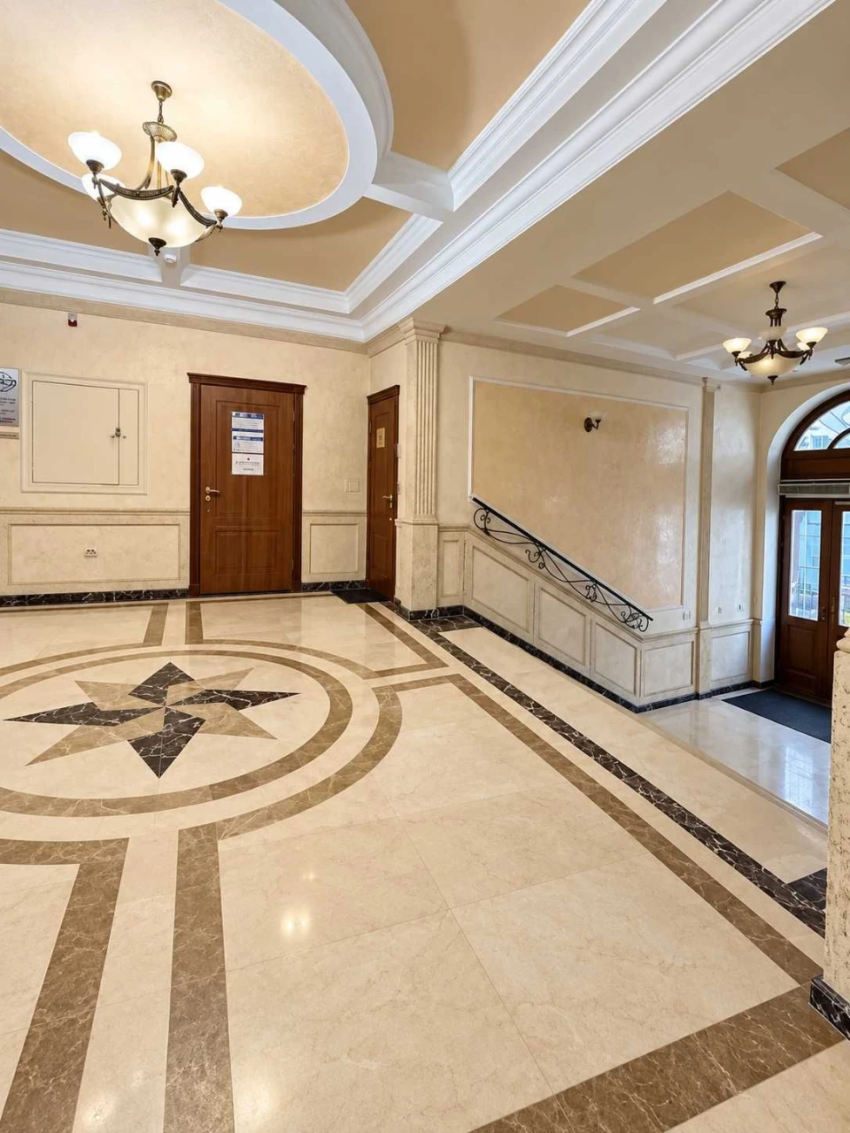 Продам 3-комнатную квартиру в клубном доме в центре Одессы