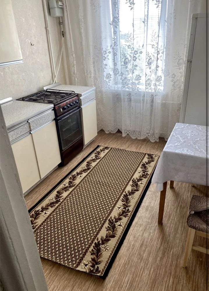 Продаю 1 комнатную Крупногабаритную  квартиру на пр Мира /КО