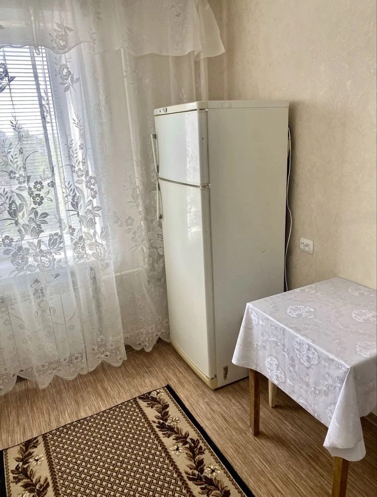 Продаю 1 комнатную Крупногабаритную  квартиру на пр Мира /КО