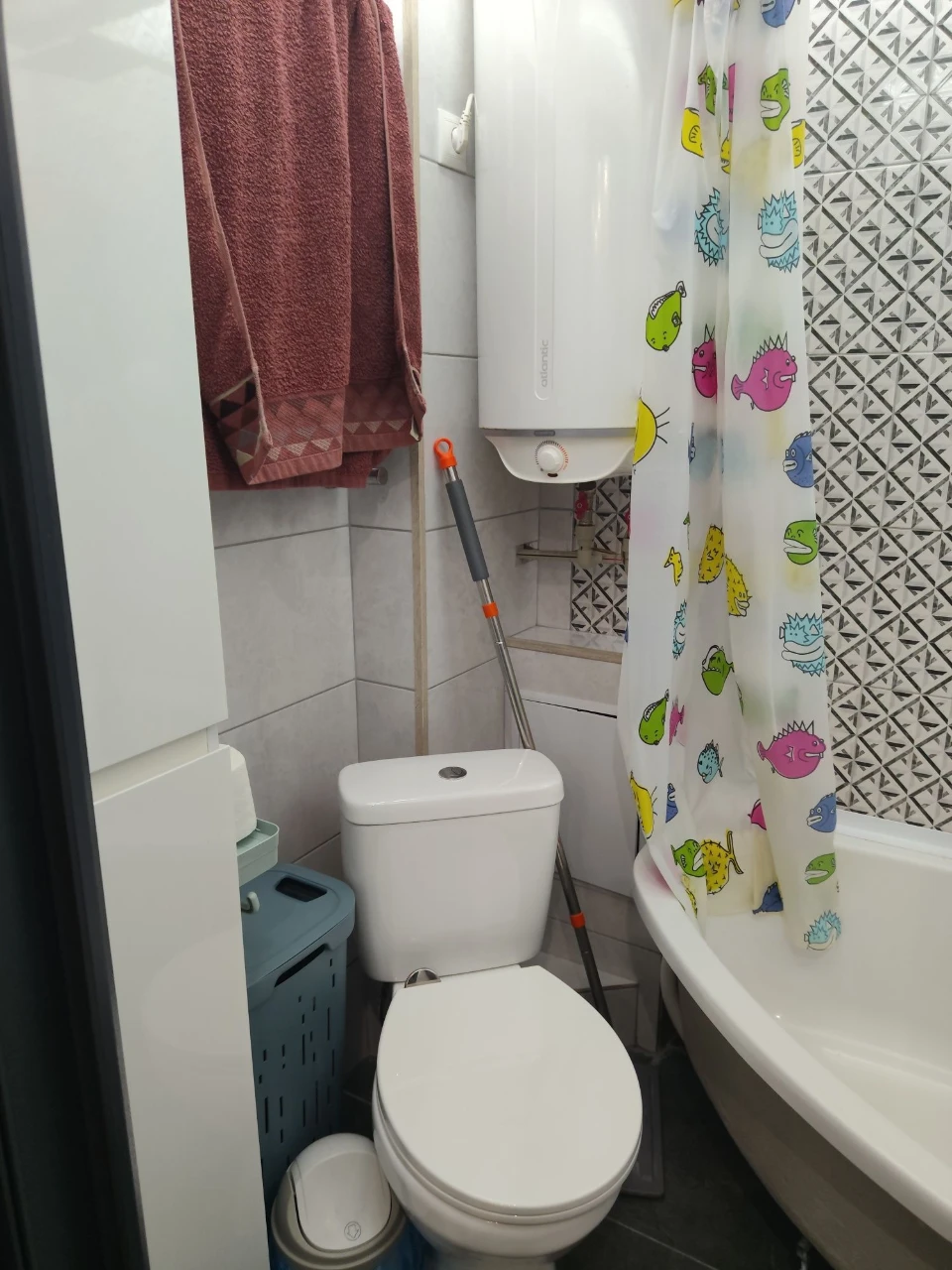 Продам отличную 3  комнатную квартиру на пл.Победы.