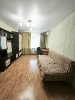 Продаю 3 кімнатну квартиру. Інгульський