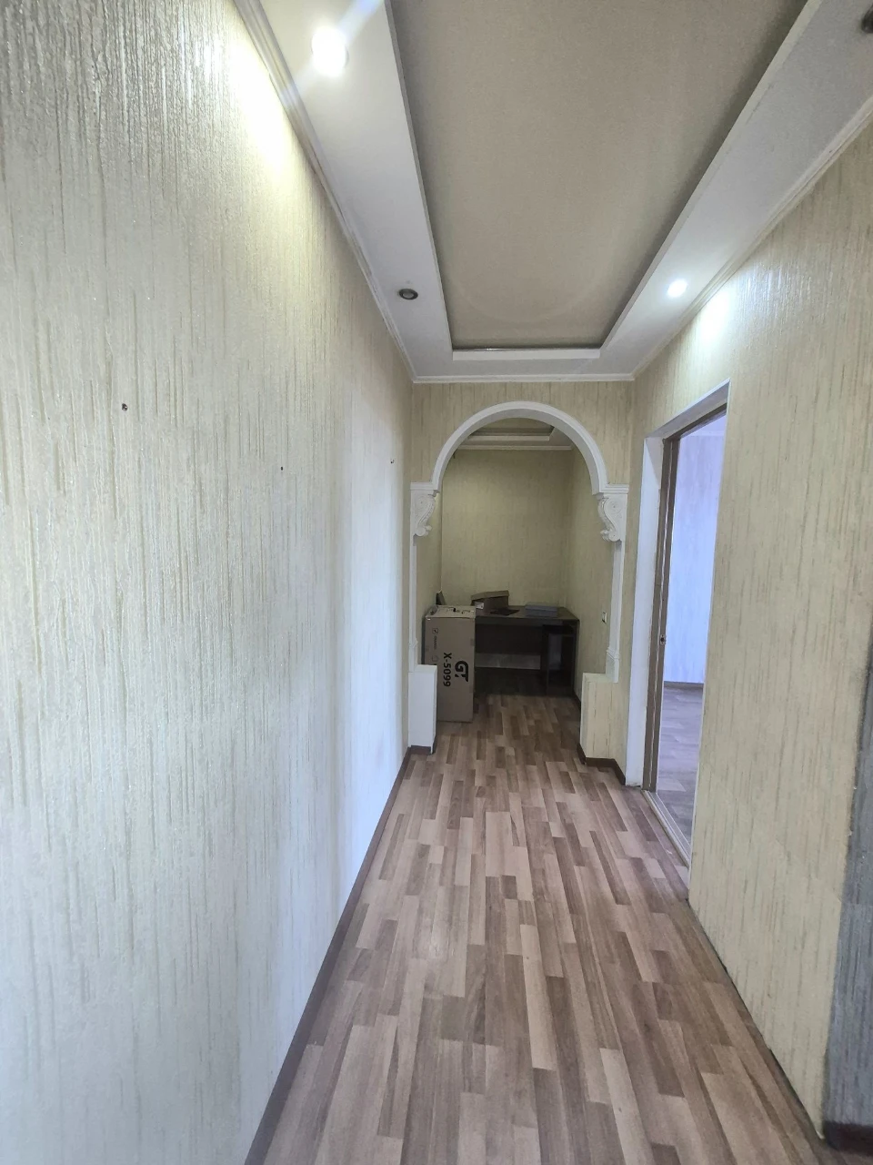 Квартира 1я 42кв.м.ул.Алмазова (Карпенка)ост.Надежда