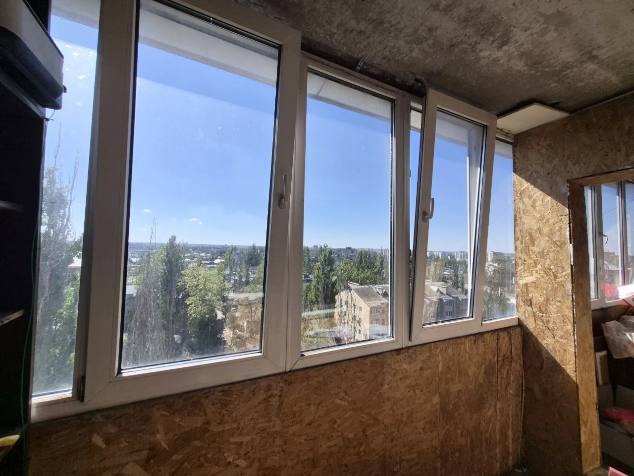 Квартира 1я 42кв.м.ул.Алмазова (Карпенка)ост.Надежда