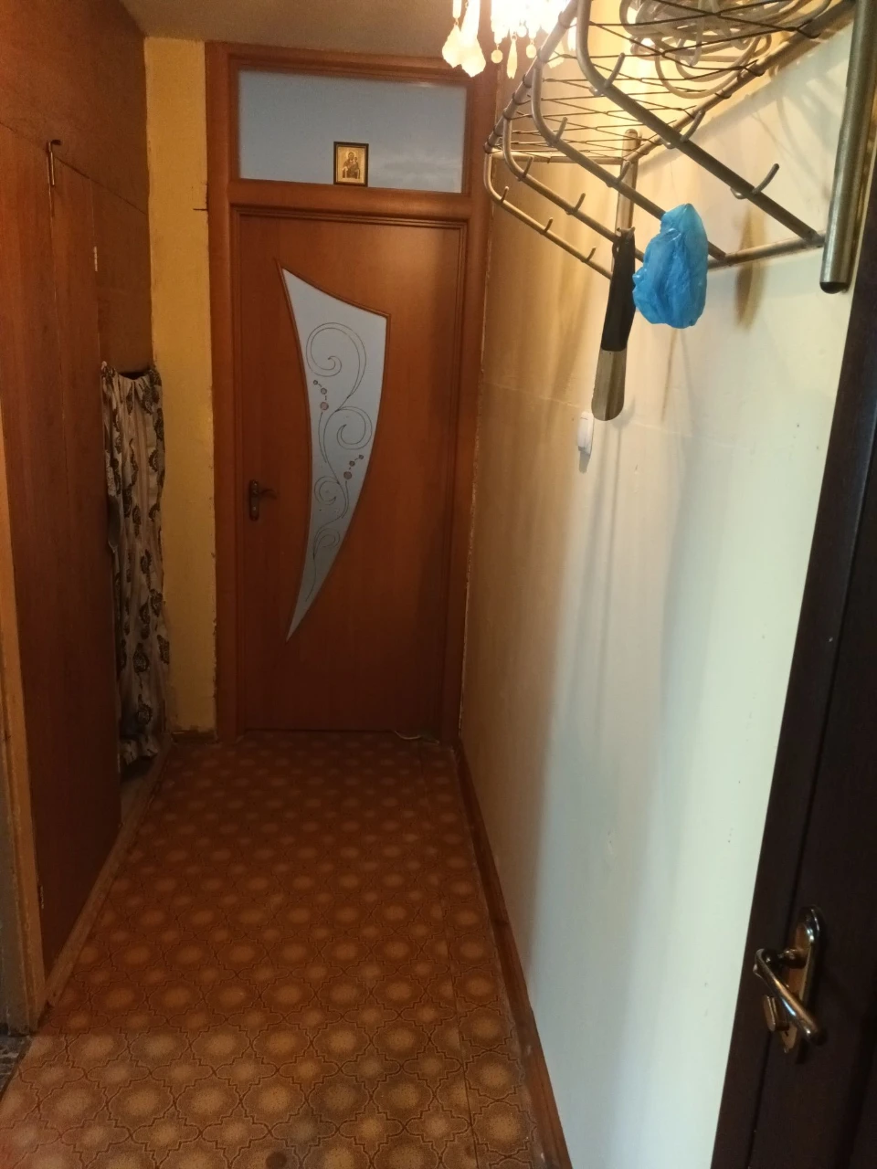 продаю двухкомнатную квартиру