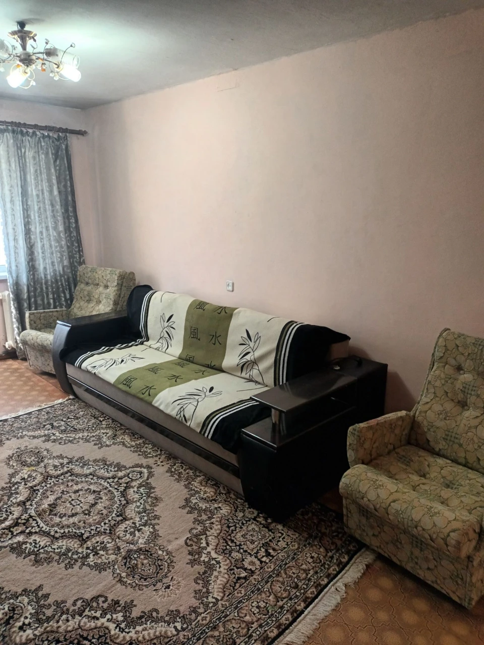 продаю двухкомнатную квартиру