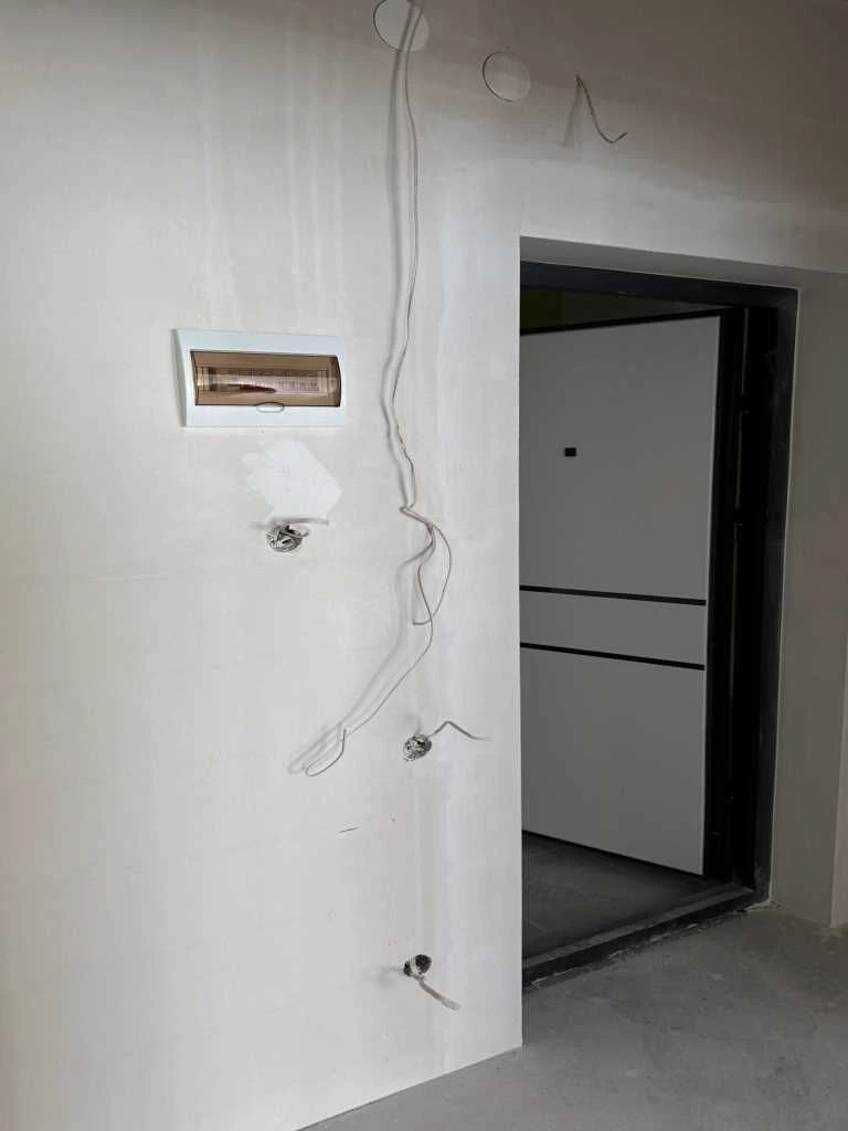 1к.квартира, новобудова, ЖК Пелюстковий,  45м2, ПЕРЕУСТУПКА