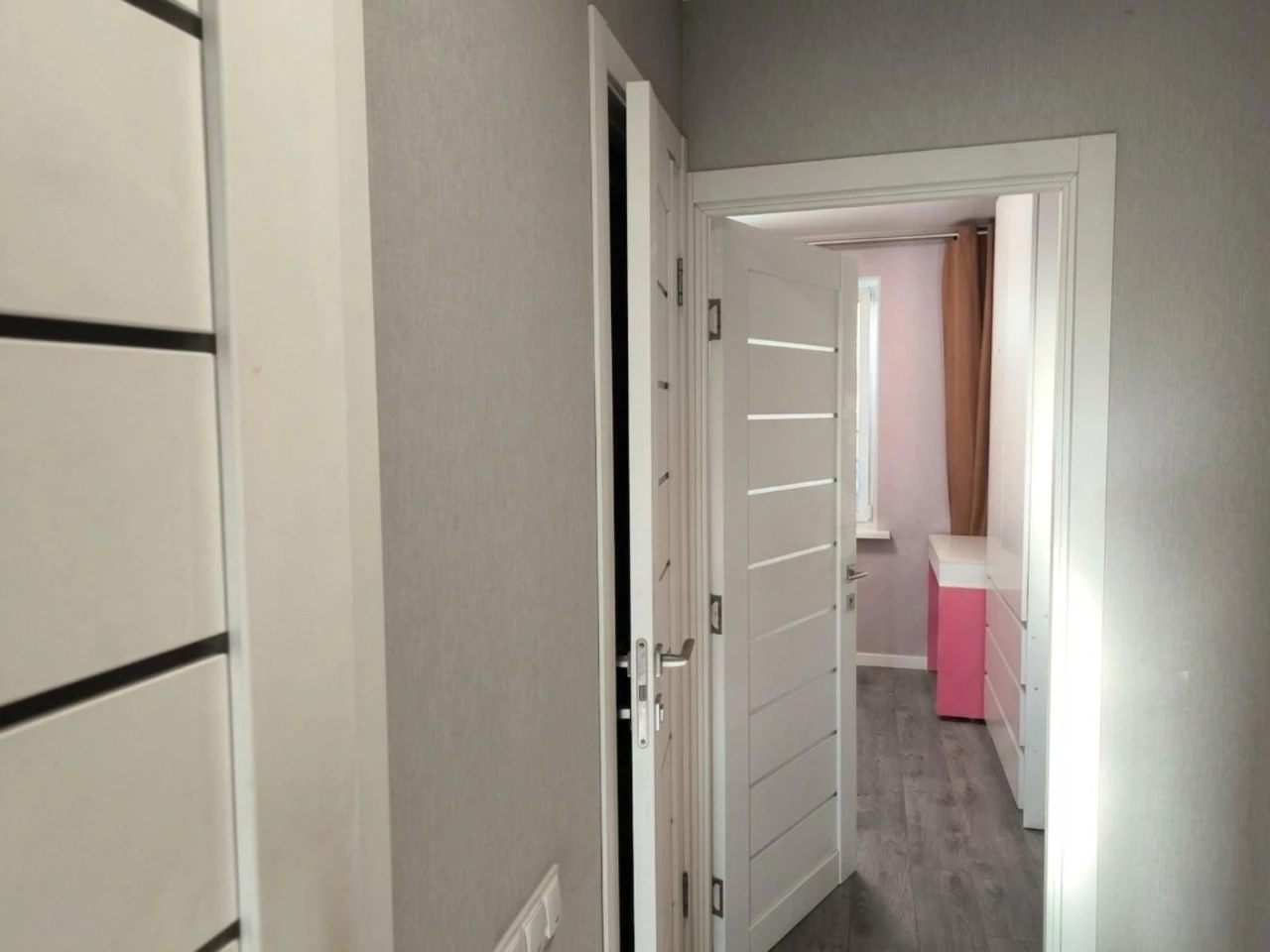 Продам 3-к квартиру, євроремонт, поліпшене планування, окрем