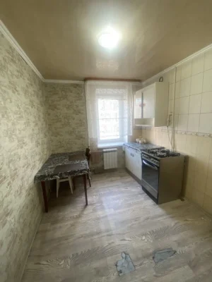 Продається 1-кімнатна квартира, вулиця Кравчука