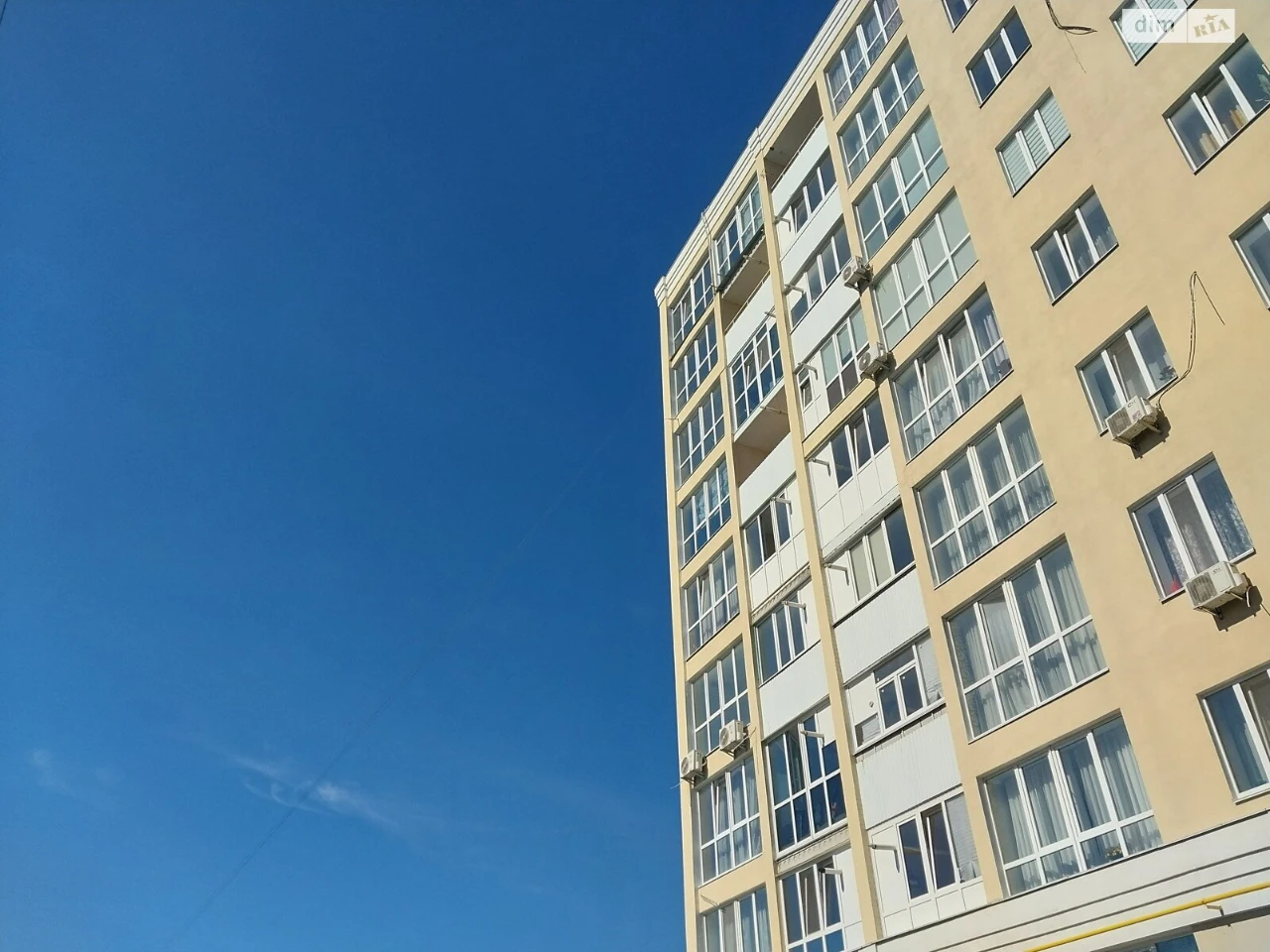 Продажа Квартира Деснянский
