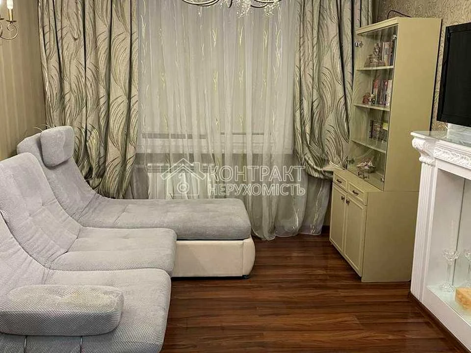 Apartment. Ludwig Svodobi Street, Kharkiv