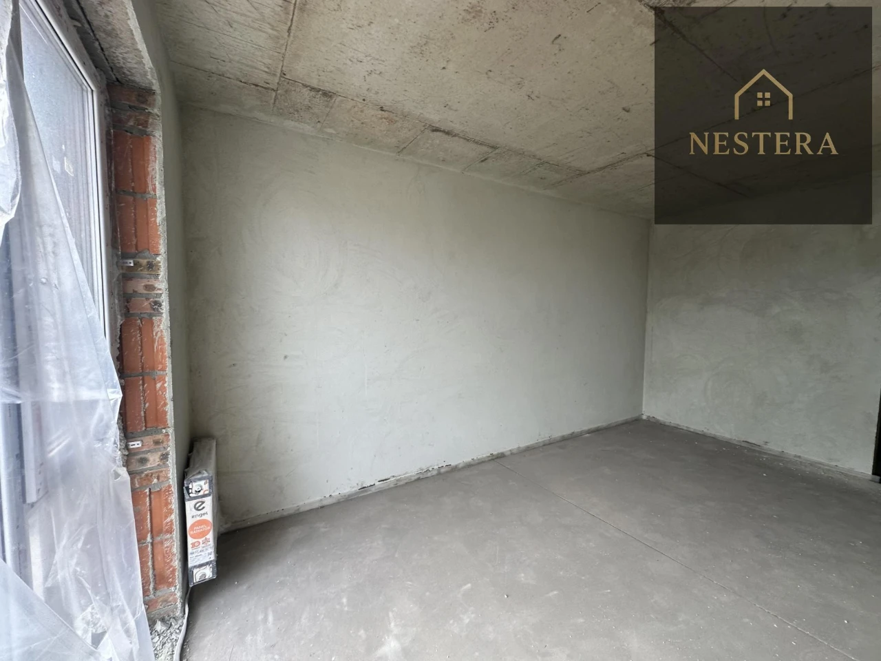 Продаж 1 кімнатної квартири,ЖК Continent West , Боздош , газ