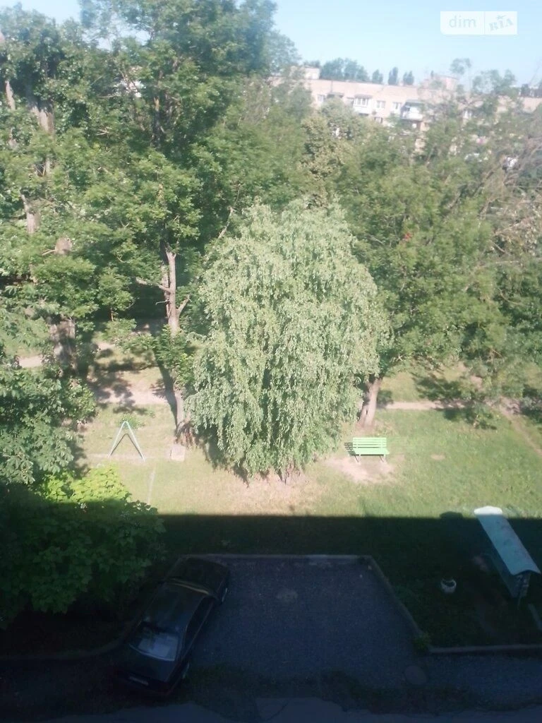3к в спальному районі покращеного планування