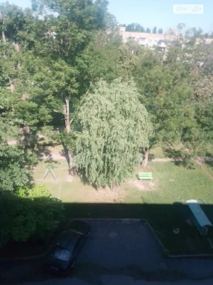 3к в спальному районі покращеного планування