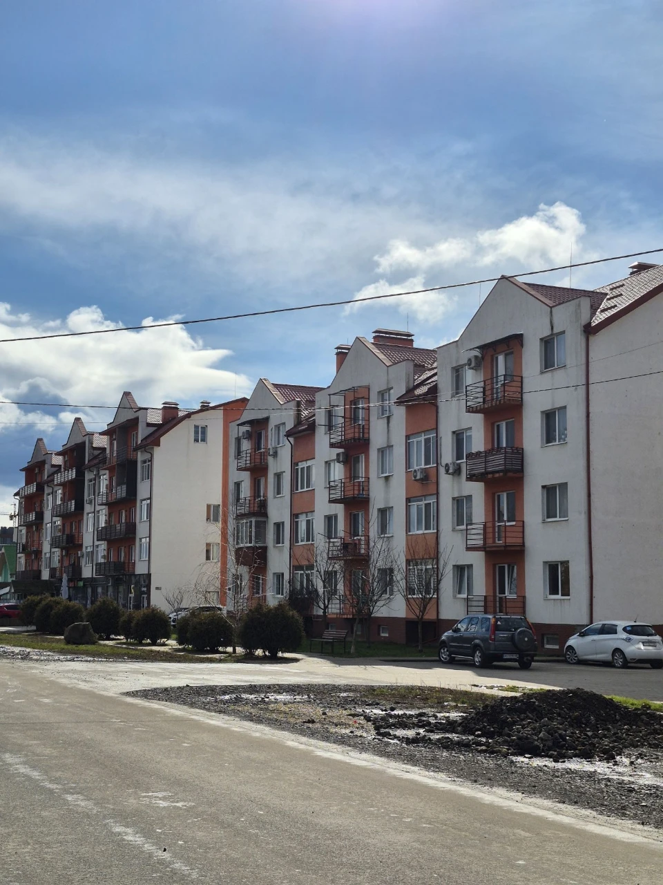 Продаж 1.5.кім.квартири вул.Єньківська (будинок на газу)