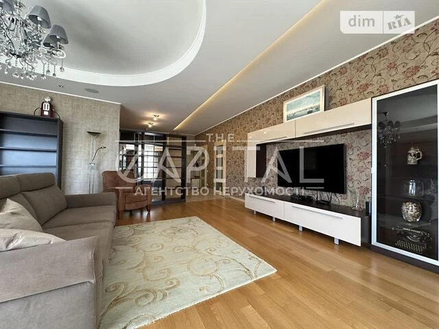 Sale of 3-room apartment 160 sq. m on Yuriy Illenko St. 18B • ID 3