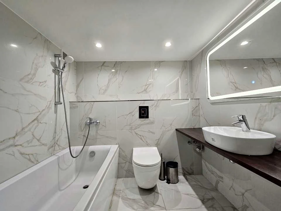 Apartment. Rocket Street, Kyiv