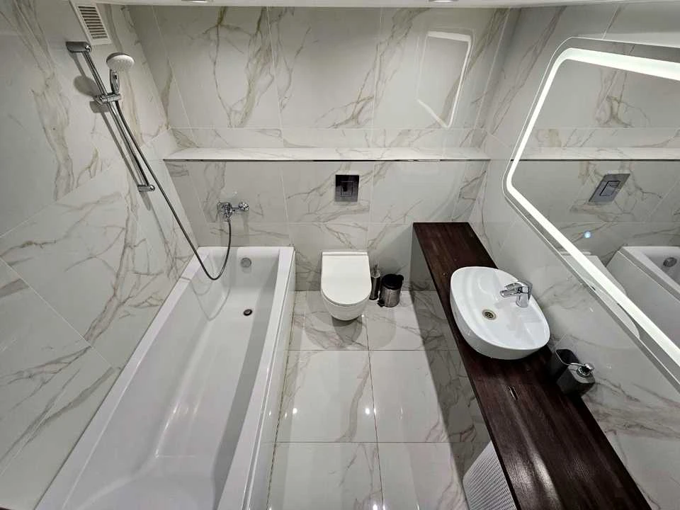 Apartment. Rocket Street, Kyiv