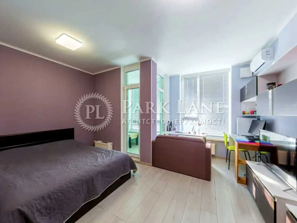 Apartment. Sobornosti Avenue, Kyiv