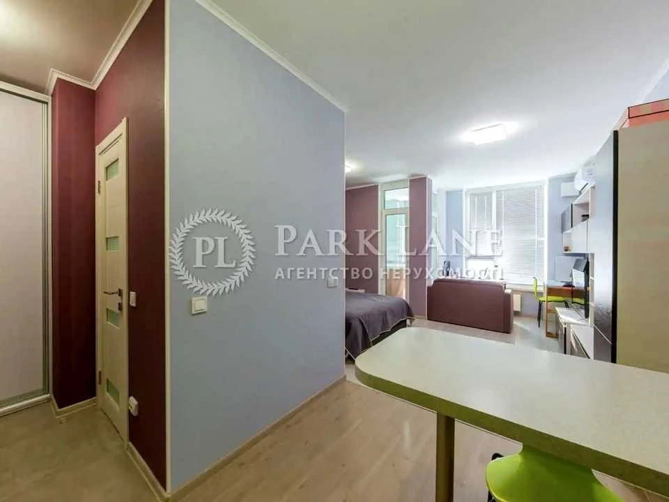 Apartment. Sobornosti Avenue, Kyiv