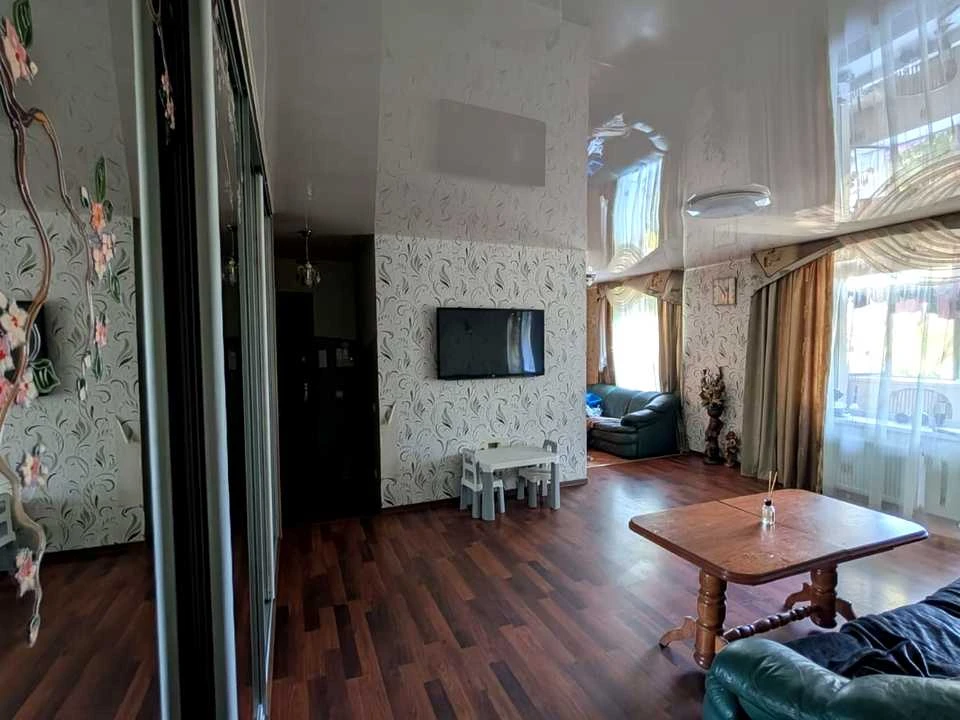 Apartment. Lysenitska st., Lviv