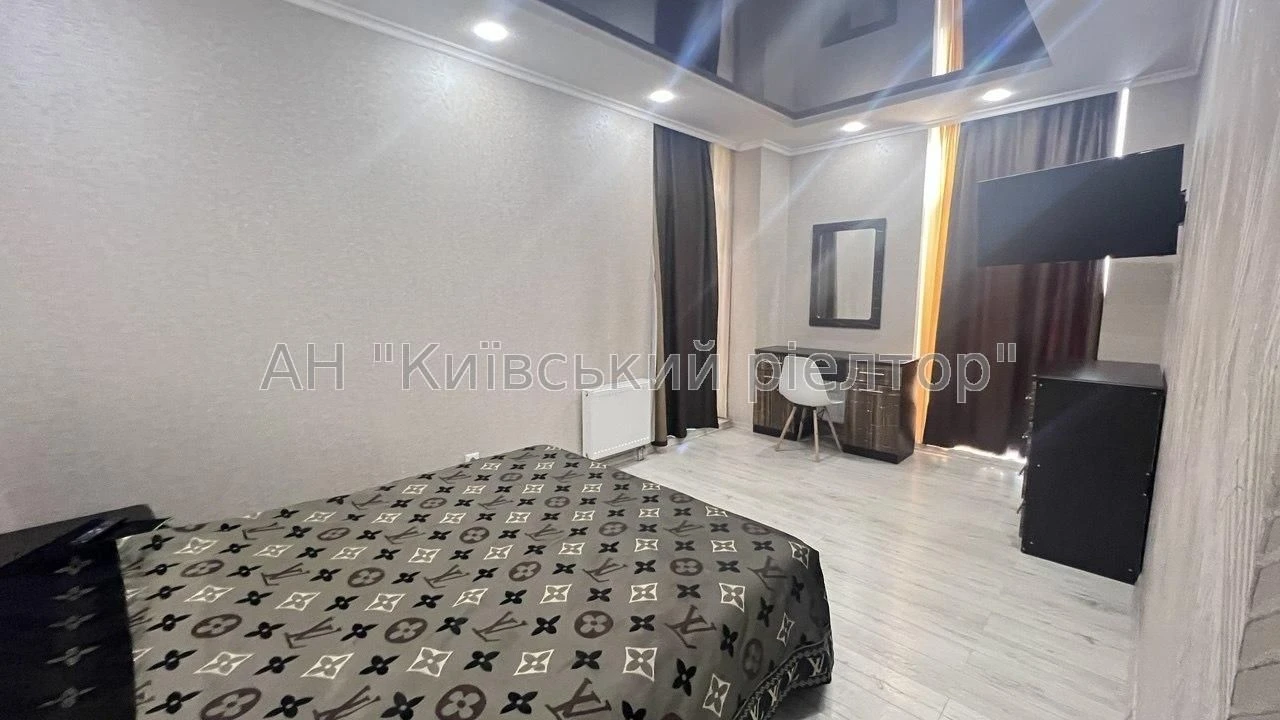Sale of a 3-room apartment, Regenatorna, 4, building 14