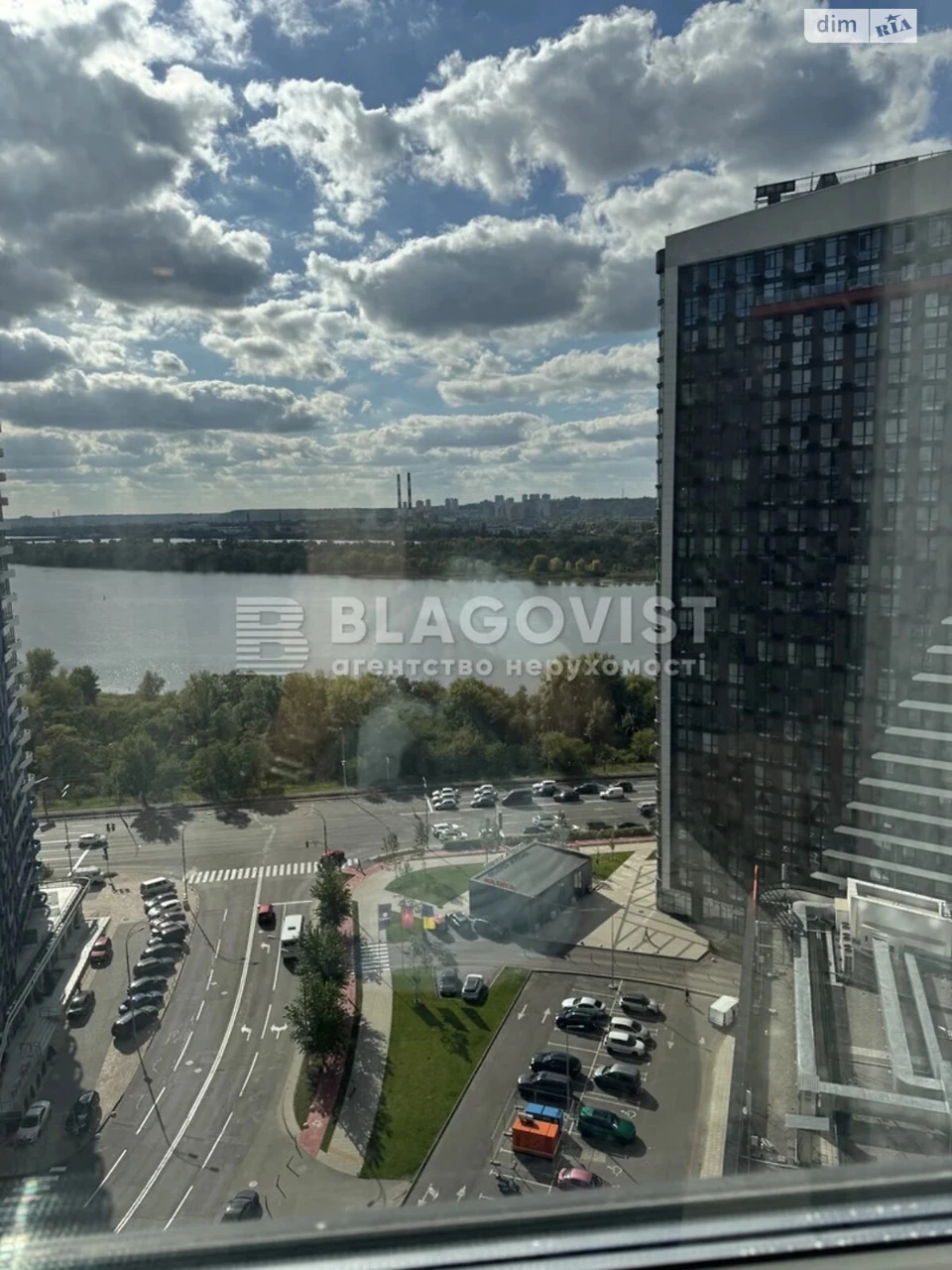 Продаж Квартира Дарницький