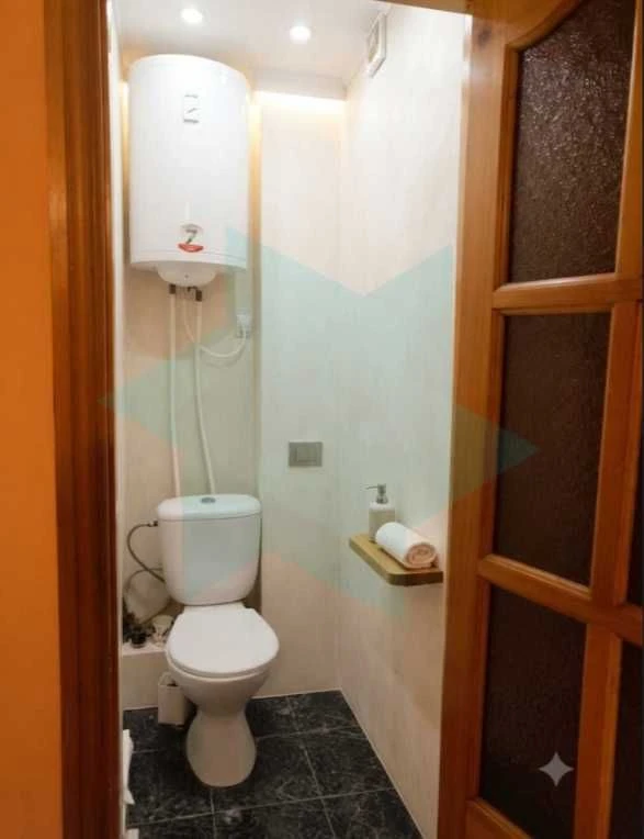 Продаж 3 к. квартири на жм Тополя 2, б. 12
