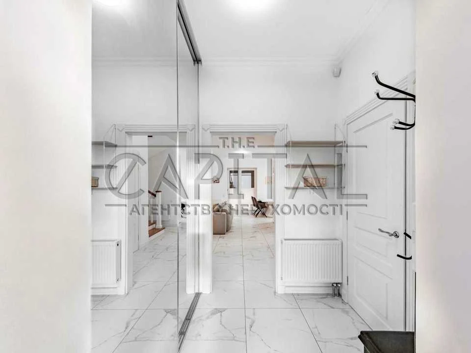 House. Sergyi Kholosa str. Kyiv