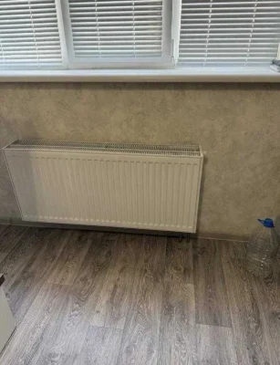 Продам гостинку у Слобідському районі на Нових будинках