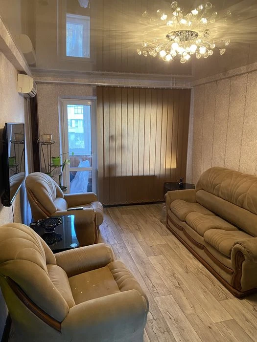 Продажа 3-комнатной квартиры в центре Космоса, ул. Европейск