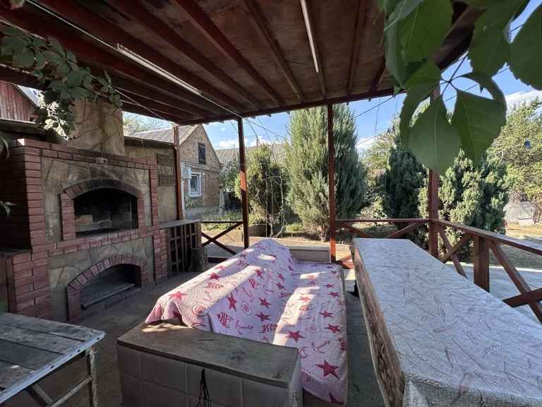 For Sale, Right Bank, Upper Khortitsa.