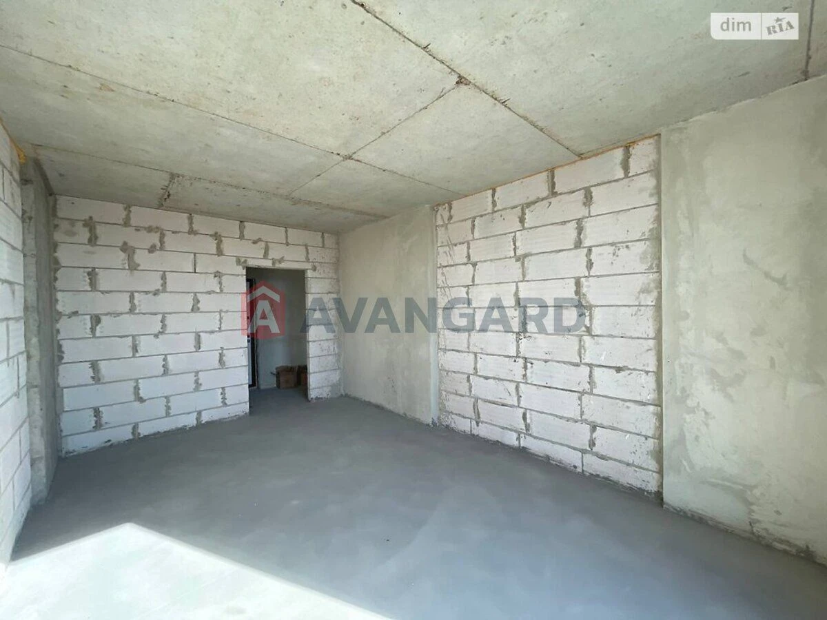 Spacious 2-bedroom apartment in the center of Frankivsk