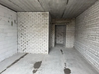 Продаж квартир в небольшом новом доме