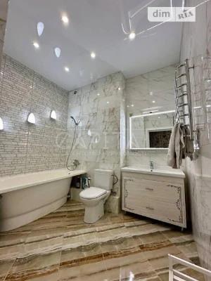 Продаж 4к квартири 120 кв. м на вул. Дегтярна 19 • ID 347190