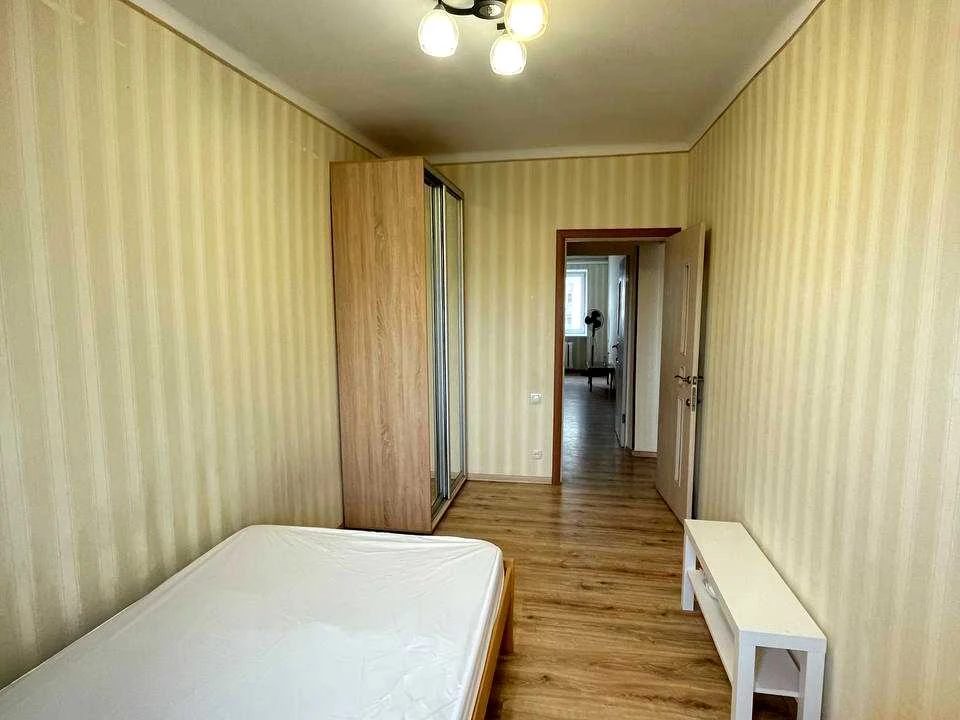 Квартира
Киев, улица Антонивича