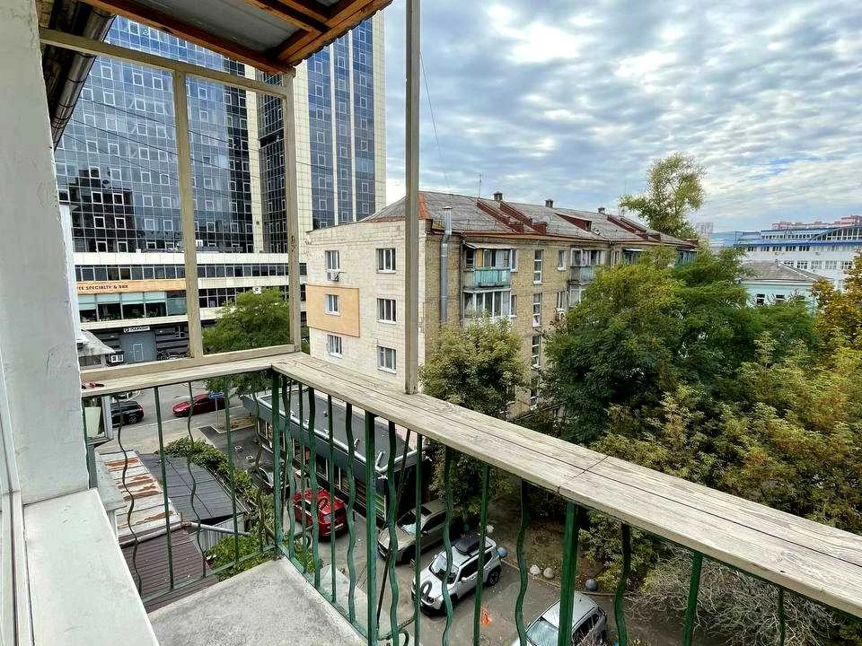 Квартира
Киев, улица Антонивича