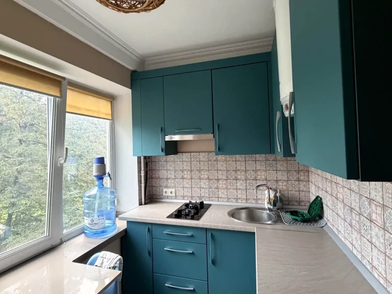 Оренда квартири 1-кімн. 30 м² 3/5 пов.