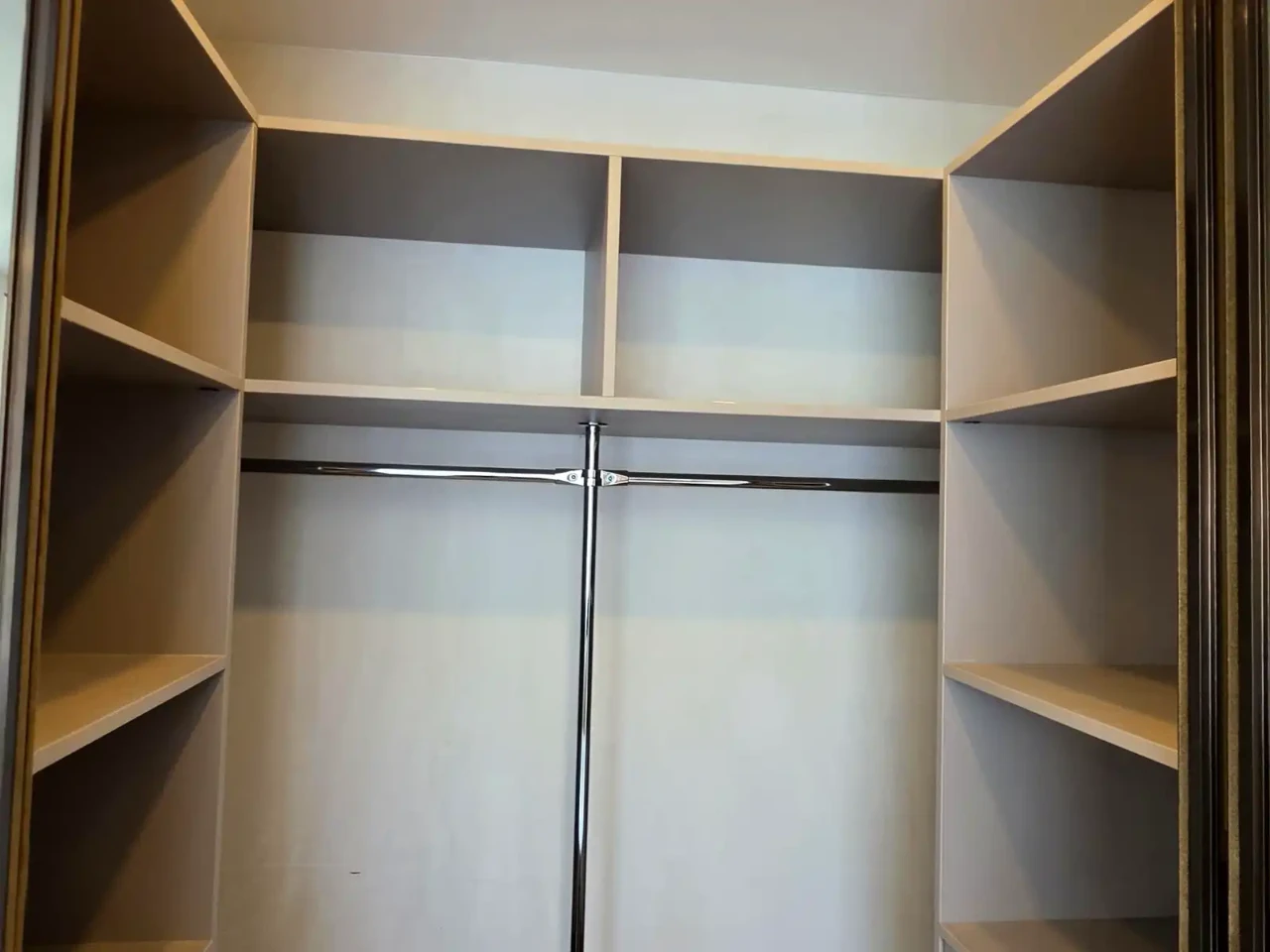 Оренда квартири 1-кімн. 45.8 м² 2/26 пов.