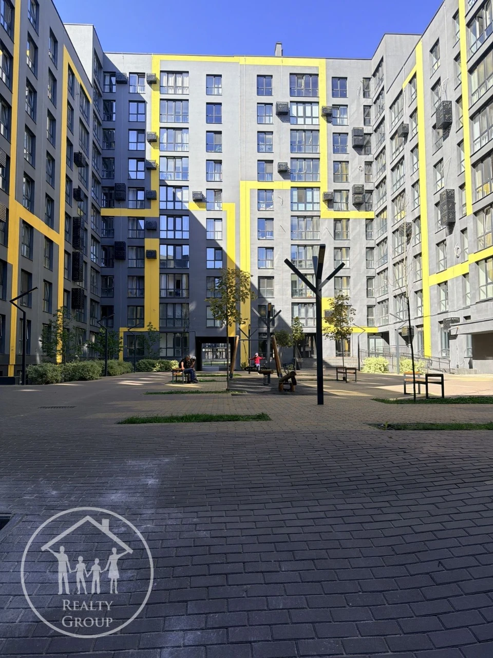 Great Deal! 2-bedroom Apartment in the Schengen Residential Complex - Renovation Started!